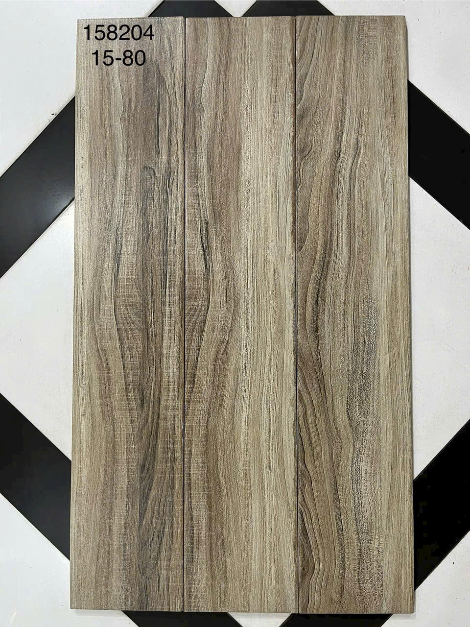 z7150887466593_75c071508824120fc5b23c422d5e9396