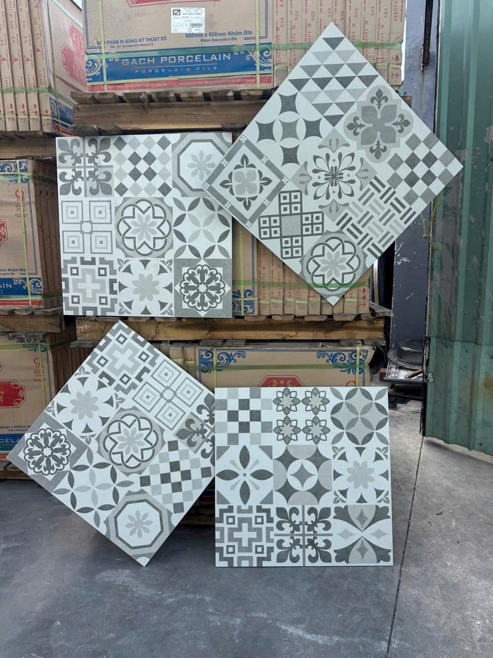 ĐÁ 60×60 MỜ TÂN CỔ ĐIỂN LOẠI 1 – GIÁ SALE RẺ!